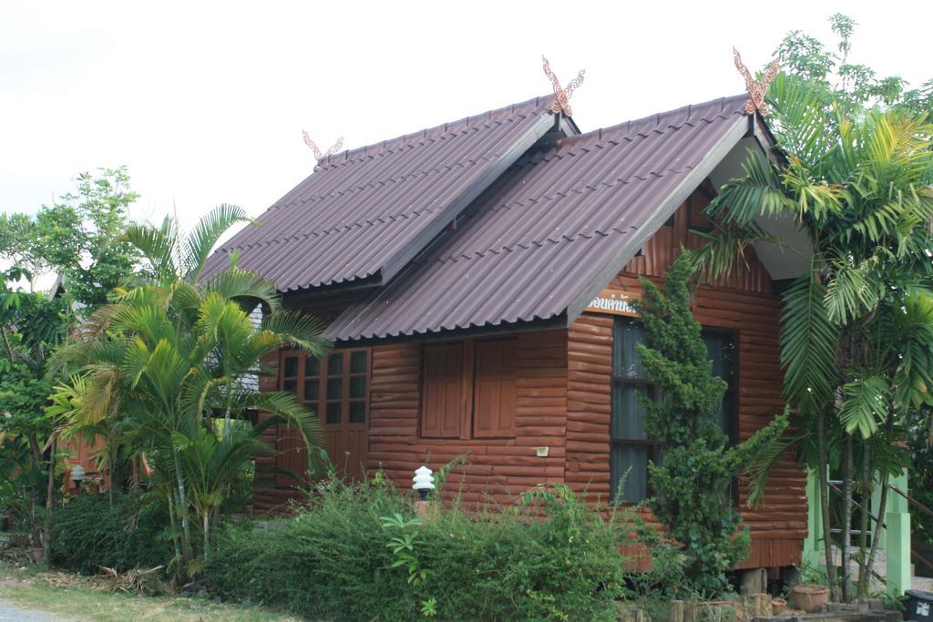 Ban Suan Kulap Keaw Resort Phrae Zewnętrze zdjęcie